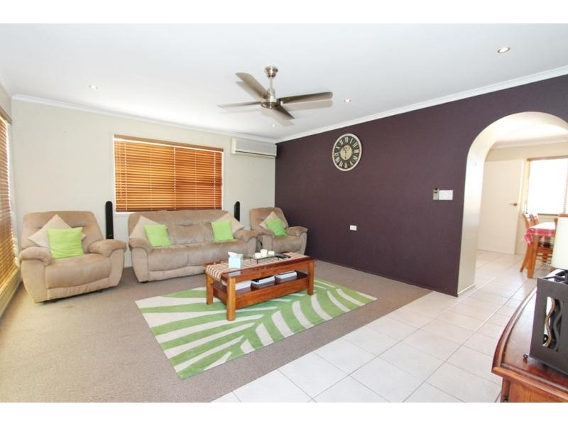 36 Mahogany Street RACEVIEW 4305, Raceview QLD 4305