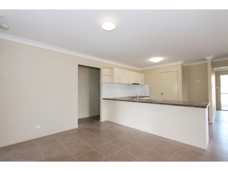 28 Brentwood Drive, Bundamba QLD 4304