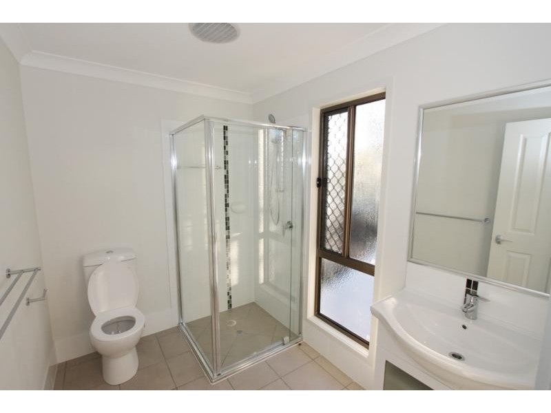 1/45 Braeside Road, Bundamba QLD 4304