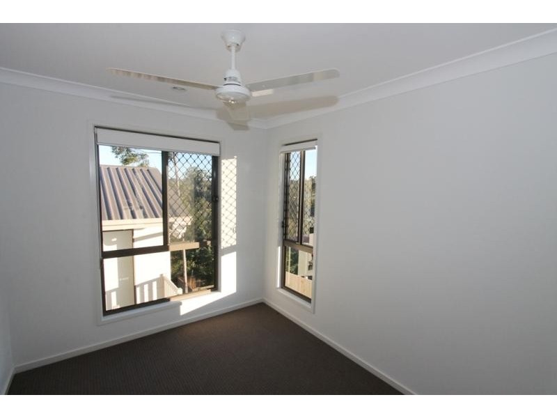 1/45 Braeside Road, Bundamba QLD 4304