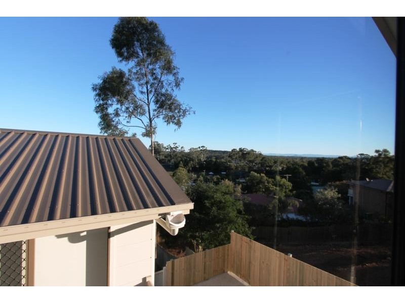 1/45 Braeside Road, Bundamba QLD 4304