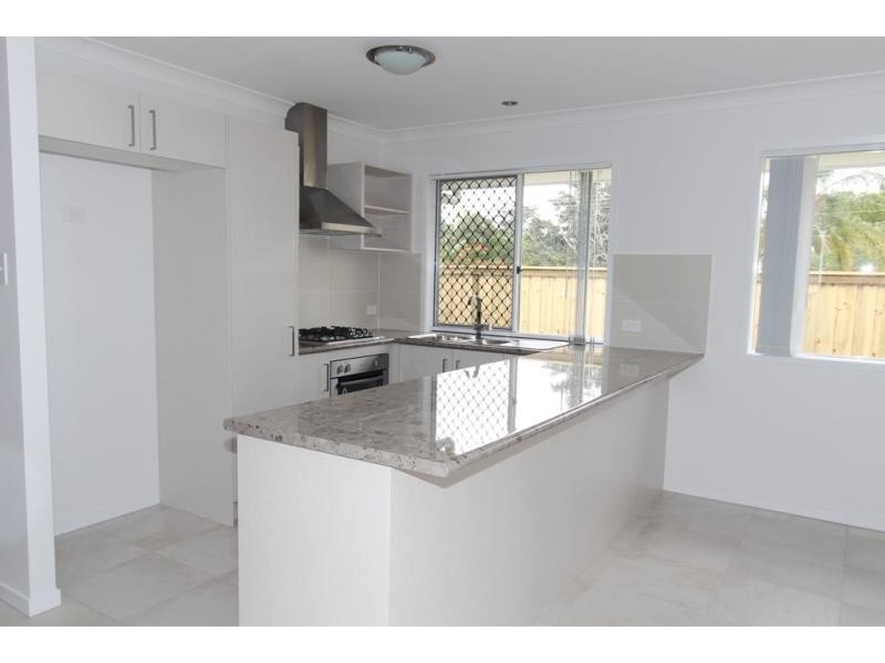 2 Mark Winter Court BELLBIRD PARK 4300, Bellbird Park QLD 4300