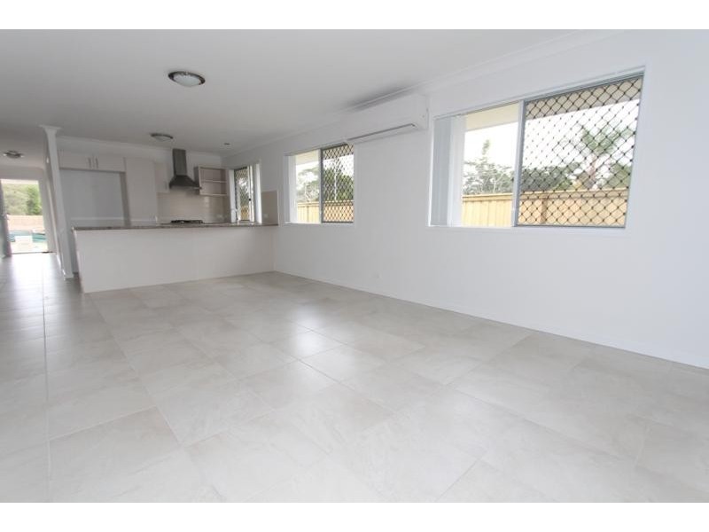 2 Mark Winter Court BELLBIRD PARK 4300, Bellbird Park QLD 4300