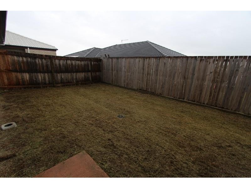 1/21 Tawney Street, Lowood QLD 4311