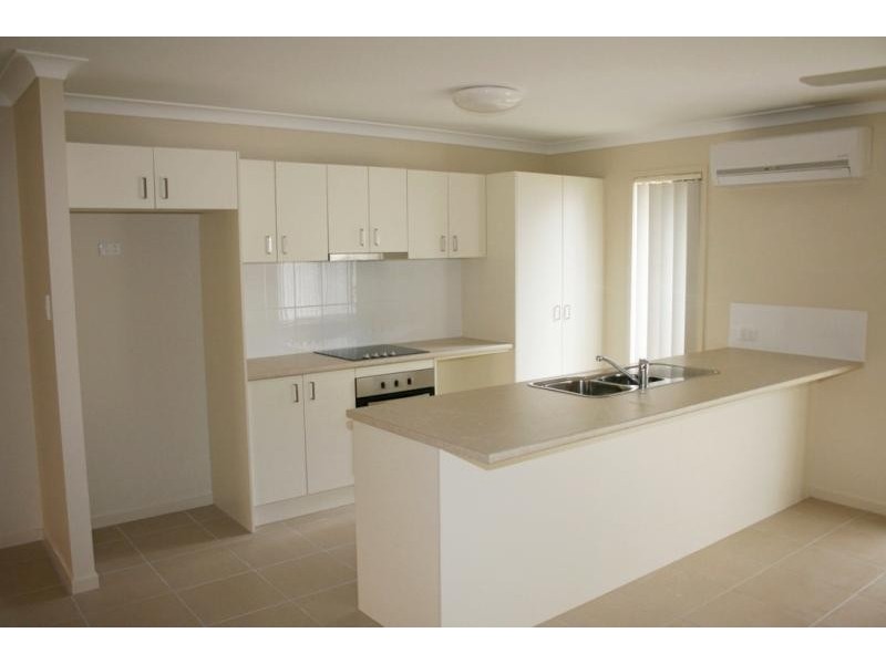 10 Randall  Street, Laidley QLD 4341
