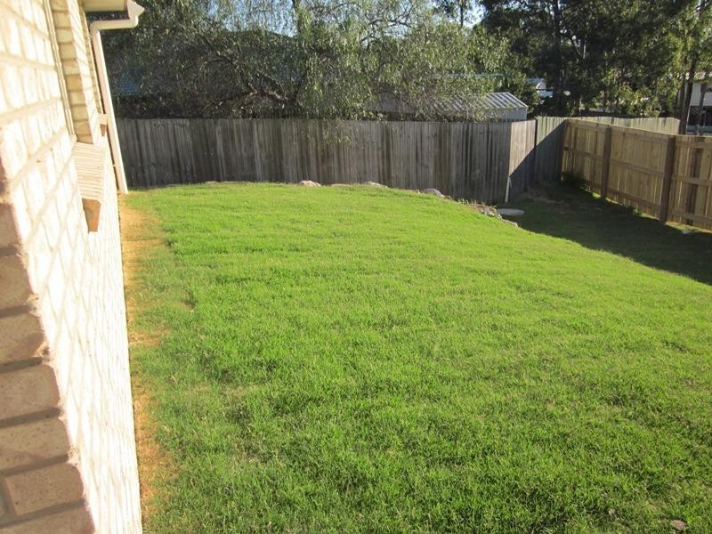20 Brentwood Drive, Bundamba QLD 4304