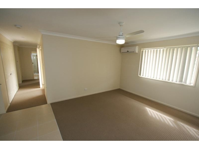 3 Stathis Place, Bundamba QLD 4304