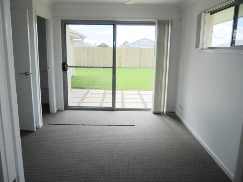 3 Brolga Street, Lowood QLD 4311