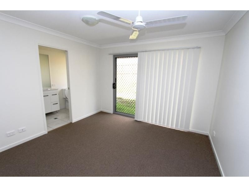 2/23 Tawney  Street, Lowood QLD 4311