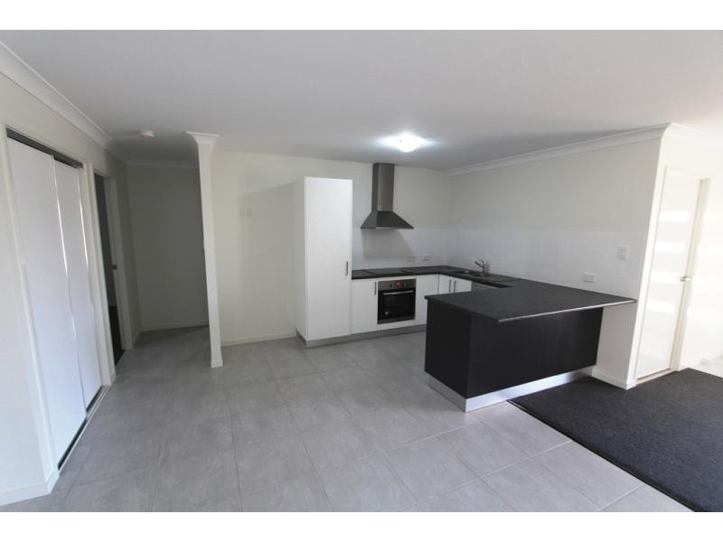 Unit 1/46 Tawney  Street, Lowood QLD 4311