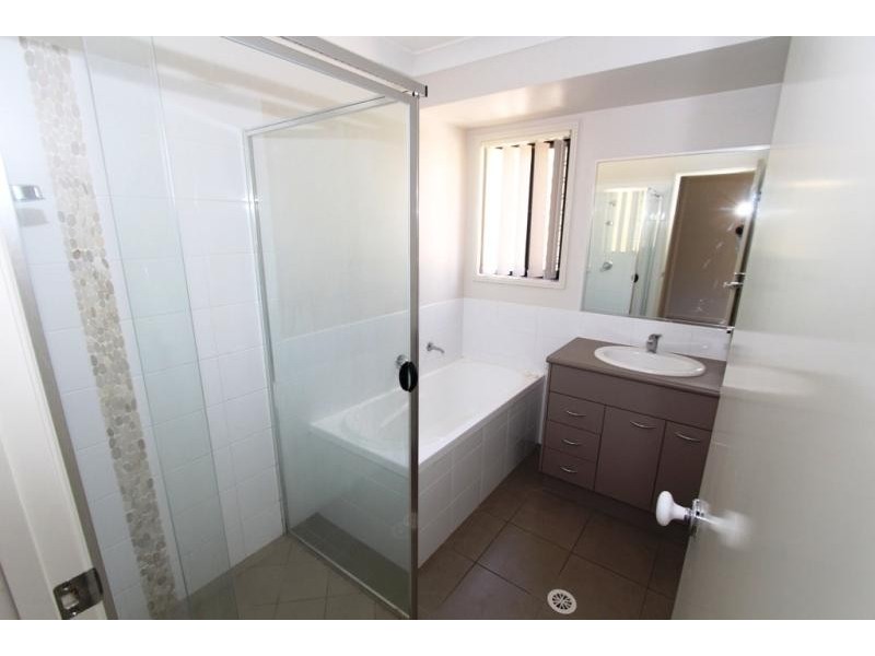 54 Drysdale Place, Brassall QLD 4305