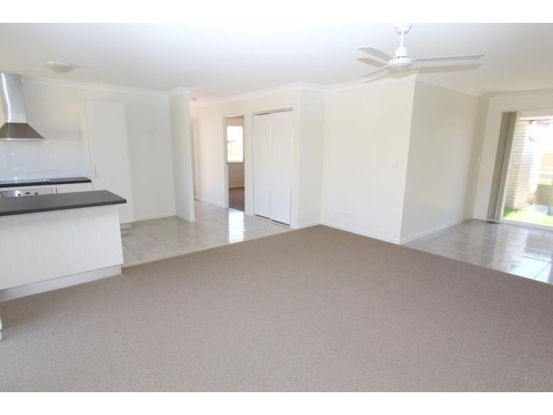 U2/1 Darter  Close, Lowood QLD 4311