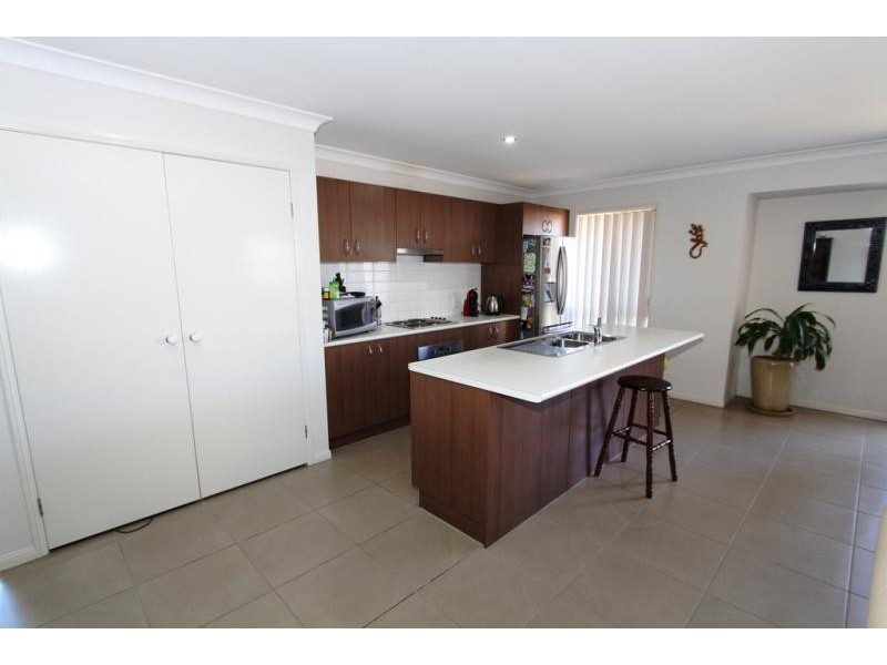 4 Whiteley Court, Brassall QLD 4305