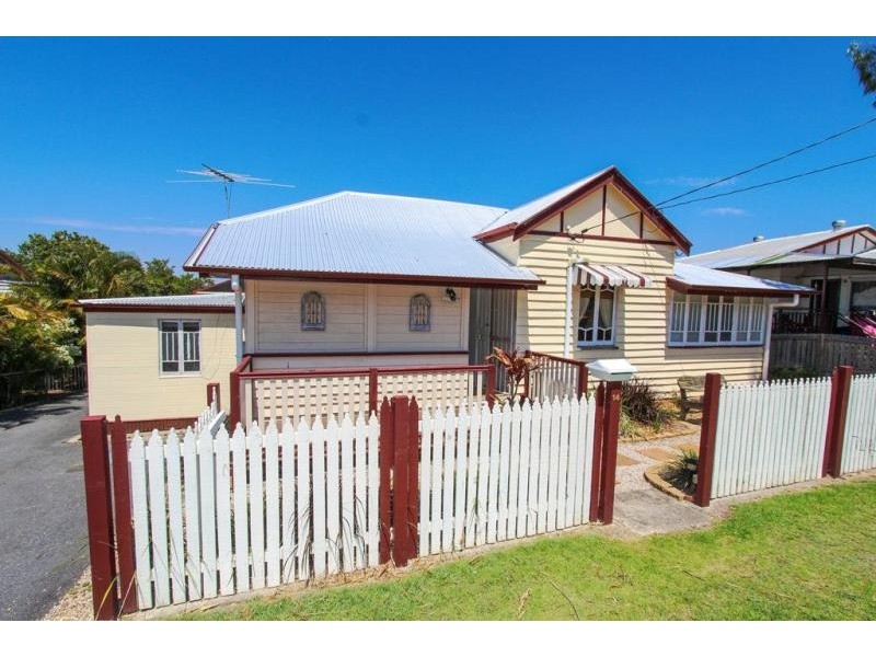 14 Shelley Street, Brassall QLD 4305