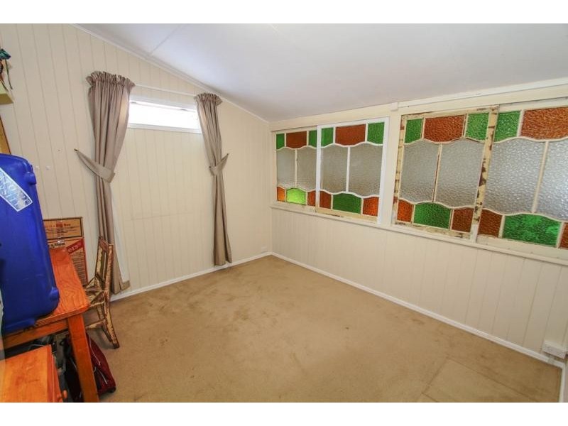 14 Shelley Street, Brassall QLD 4305