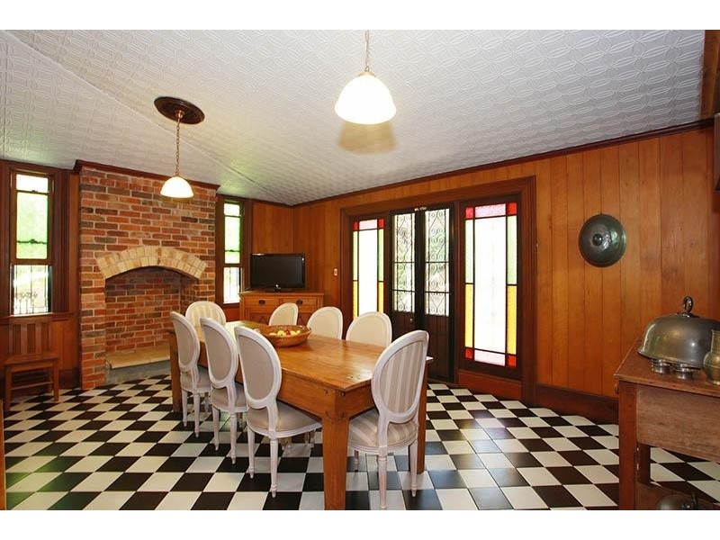 1 Smith Street, North Ipswich QLD 4305