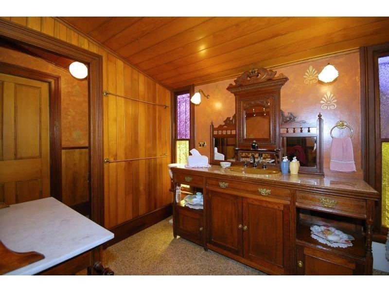1 Smith Street, North Ipswich QLD 4305