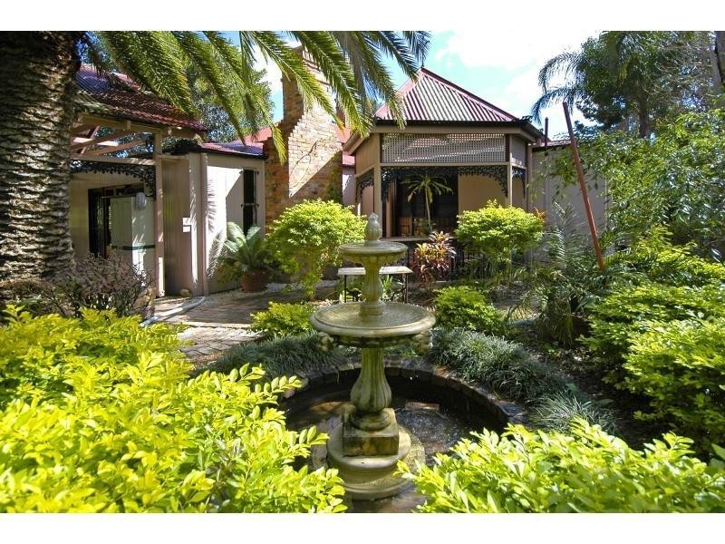 1 Smith Street, North Ipswich QLD 4305