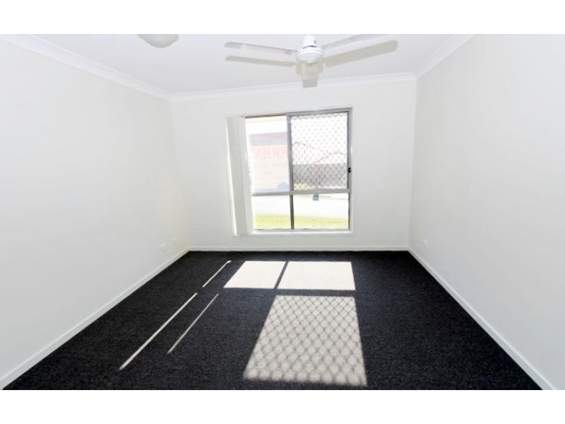 1/1 Osprey Court, Lowood QLD 4311