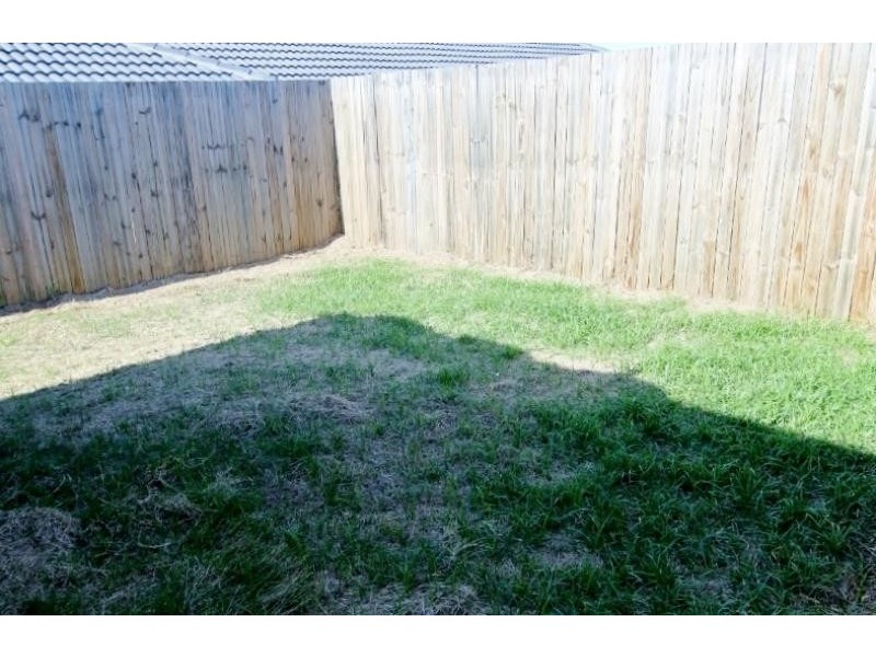 1/1 Osprey Court, Lowood QLD 4311