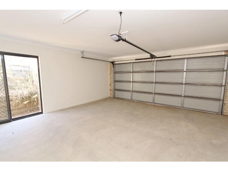 1/2 Osprey Court, Lowood QLD 4311