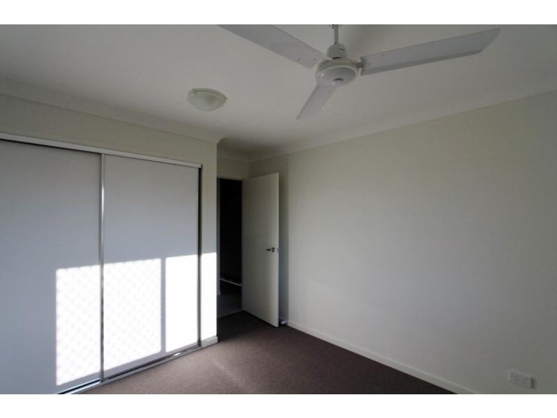 77 Tawney Street, Lowood QLD 4311