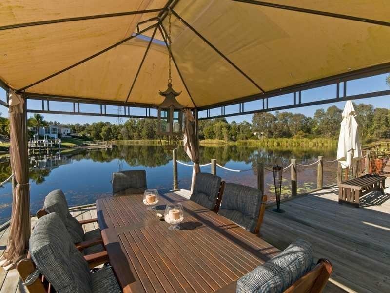 22 Martingale Circuit CLEAR ISLAND WATERS 4226, Clear Island Waters QLD 4226