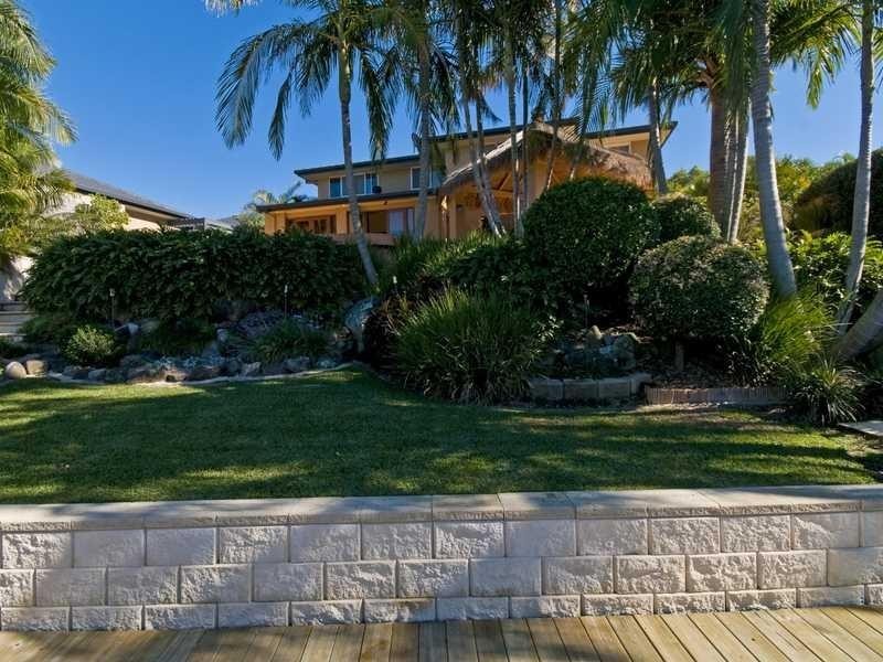 22 Martingale Circuit CLEAR ISLAND WATERS 4226, Clear Island Waters QLD 4226