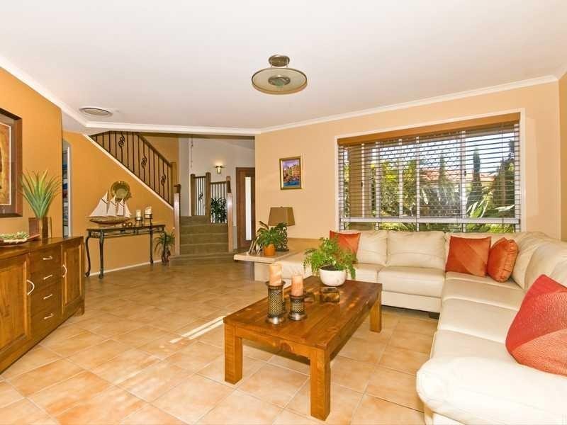 22 Martingale Circuit CLEAR ISLAND WATERS 4226, Clear Island Waters QLD 4226