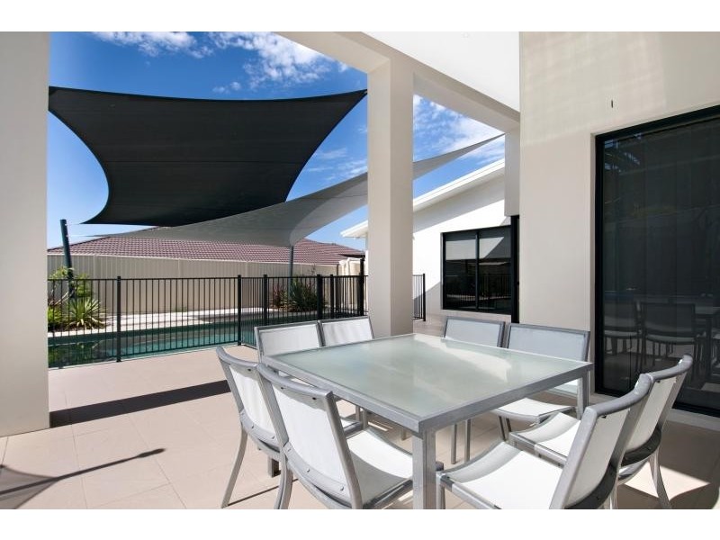 15 Laceflower  Court REEDY CREEK 4228, Reedy Creek QLD 4227