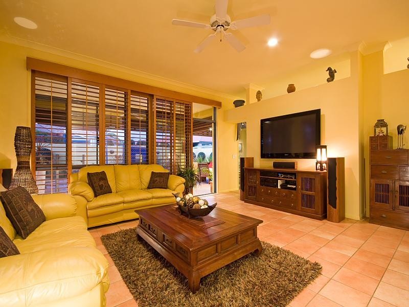 33 Martingale Circuit CLEAR ISLAND WATERS 4226, Clear Island Waters QLD 4226