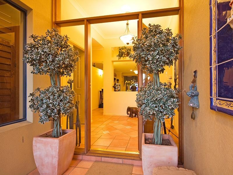 33 Martingale Circuit CLEAR ISLAND WATERS 4226, Clear Island Waters QLD 4226