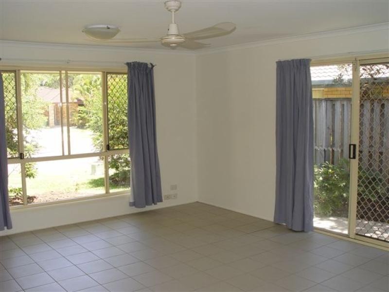 47 Glenside Drive ROBINA 4226, Robina QLD 4226