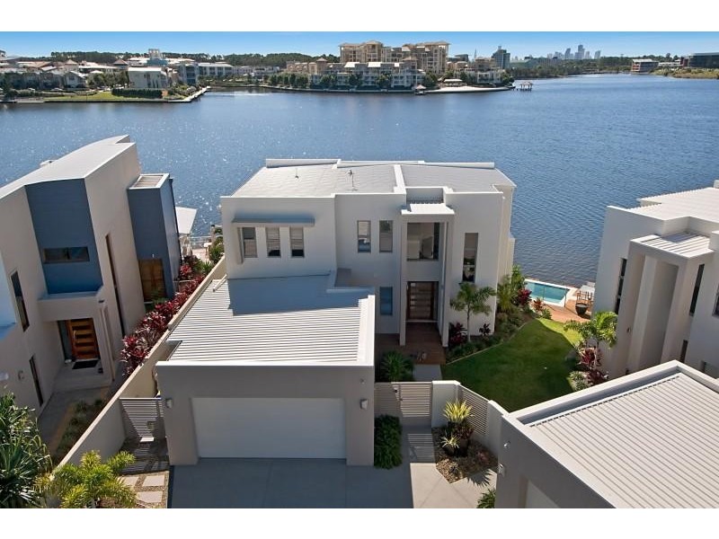 1 Washington Court VARSITY LAKES 4227, Varsity Lakes QLD 4227