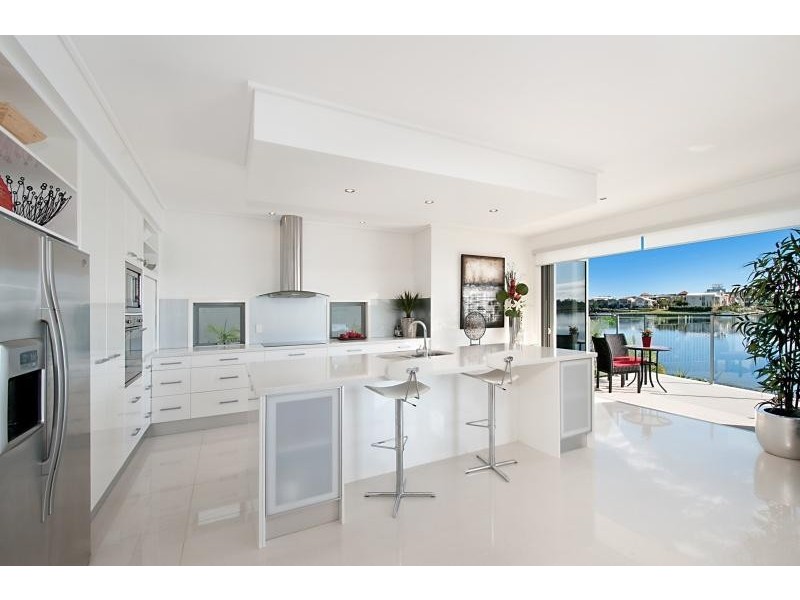 1 Washington Court VARSITY LAKES 4227, Varsity Lakes QLD 4227