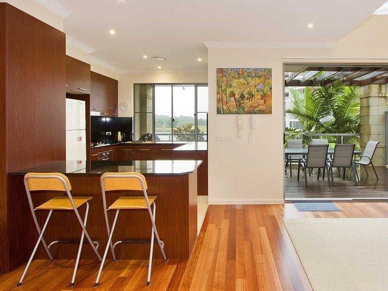 65 Nicklaus Court MERRIMAC 4226, Merrimac QLD 4226