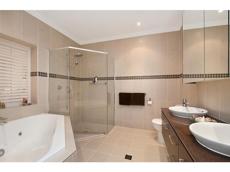 60 Nicklaus  Court MERRIMAC 4226, Merrimac QLD 4226