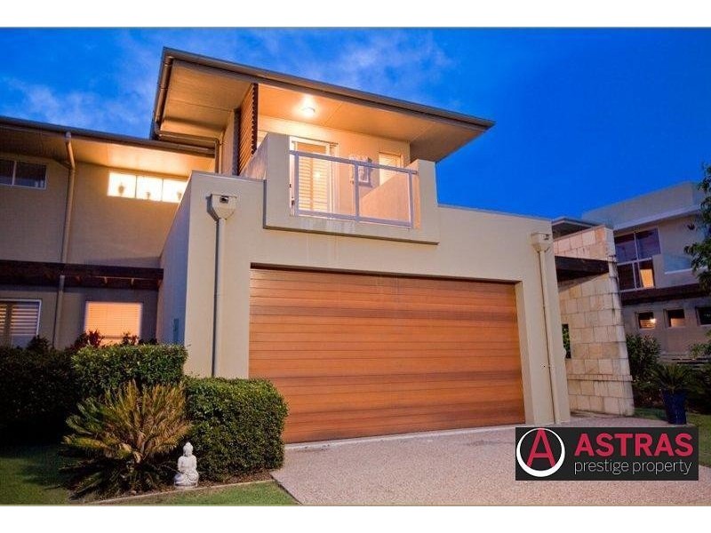 69 Nicklaus Court MERRIMAC 4226, Merrimac QLD 4226