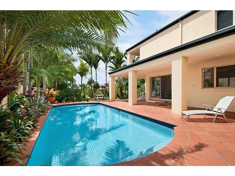 81 Bollard Circuit CLEAR ISLAND WATERS 4226, Clear Island Waters QLD 4226