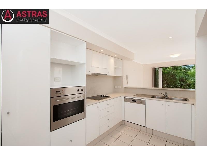 19 Riverwalk Avenue ROBINA 4226, Robina QLD 4226