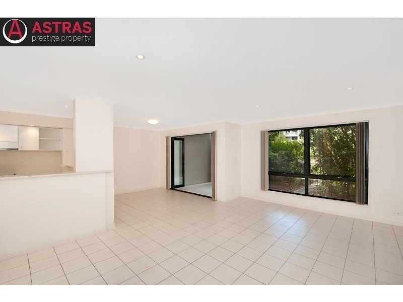 19 Riverwalk Avenue ROBINA 4226, Robina QLD 4226