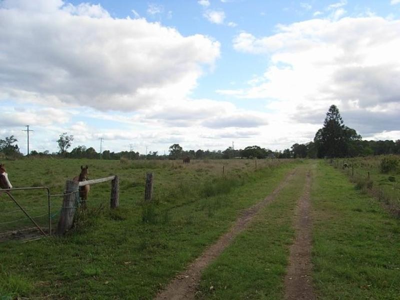 318 Eatonvale  Road, Tinana QLD 4650