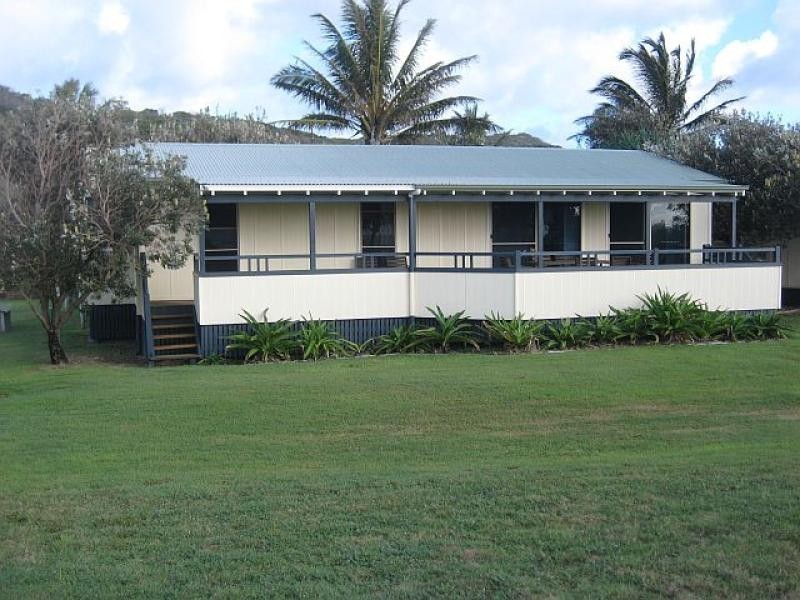 House 7 Williams Avenue, Fraser Island QLD 4581