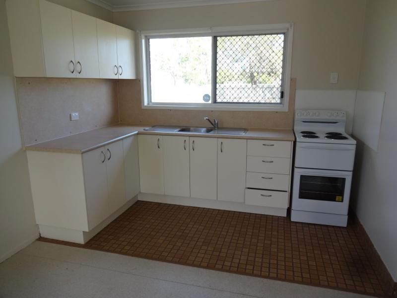 75 Cardigan Street, Granville QLD 4650