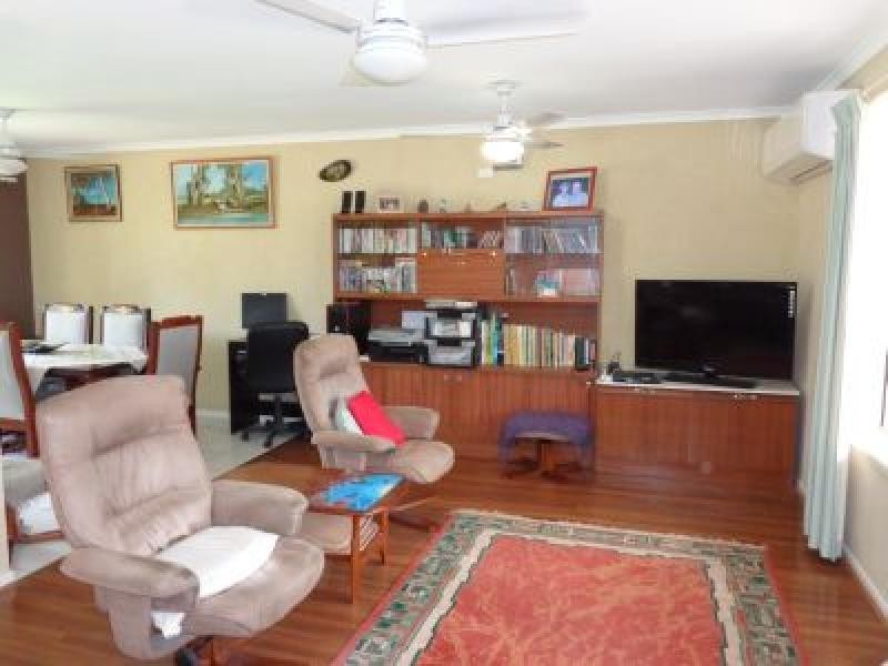 41 Herrenberg  Street, Aldershot QLD 4650