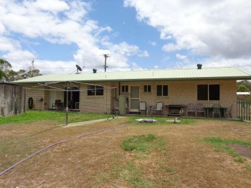 41 Herrenberg  Street, Aldershot QLD 4650