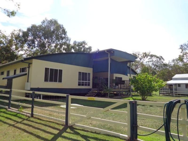 30 Marloo  Avenue, Fraser Island QLD 4581