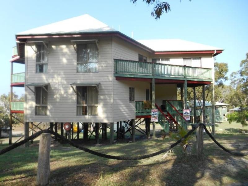 Fraser Island QLD 4581