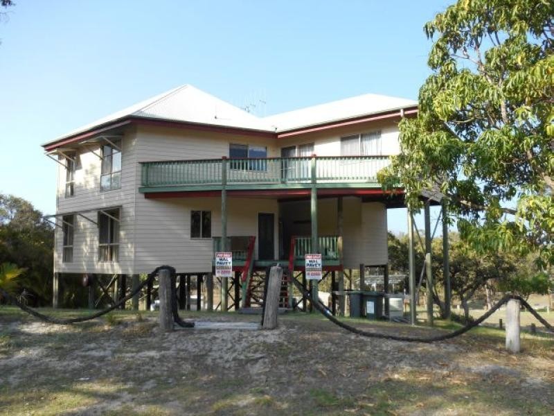 Fraser Island QLD 4581