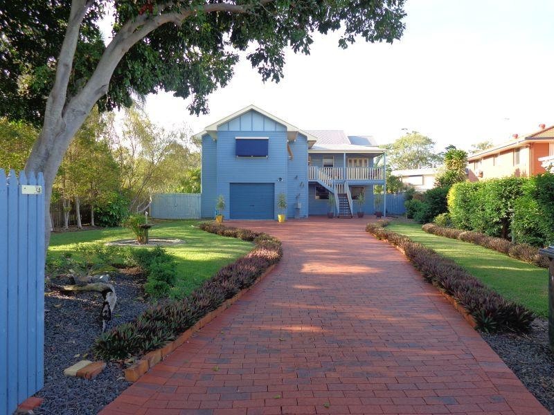 Urangan QLD 4655